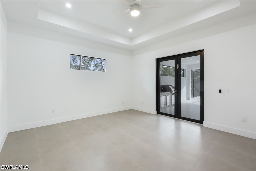 2806 Golden Gate, Naples, FL 34120