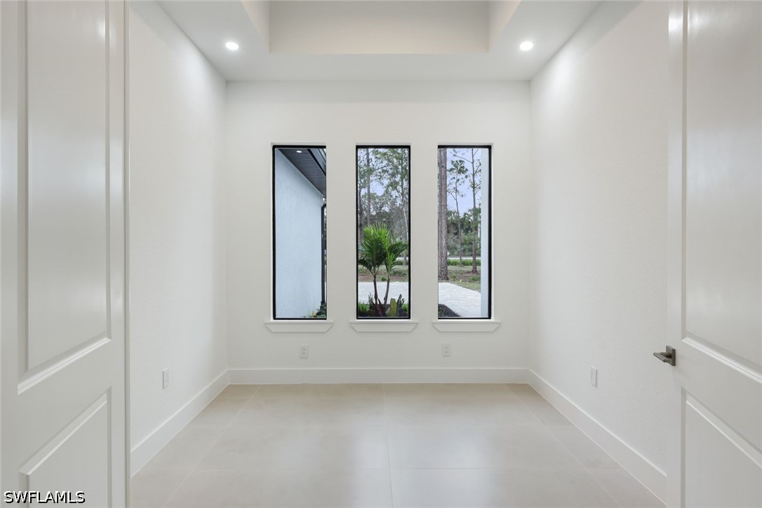 2806 Golden Gate, Naples, FL 34120
