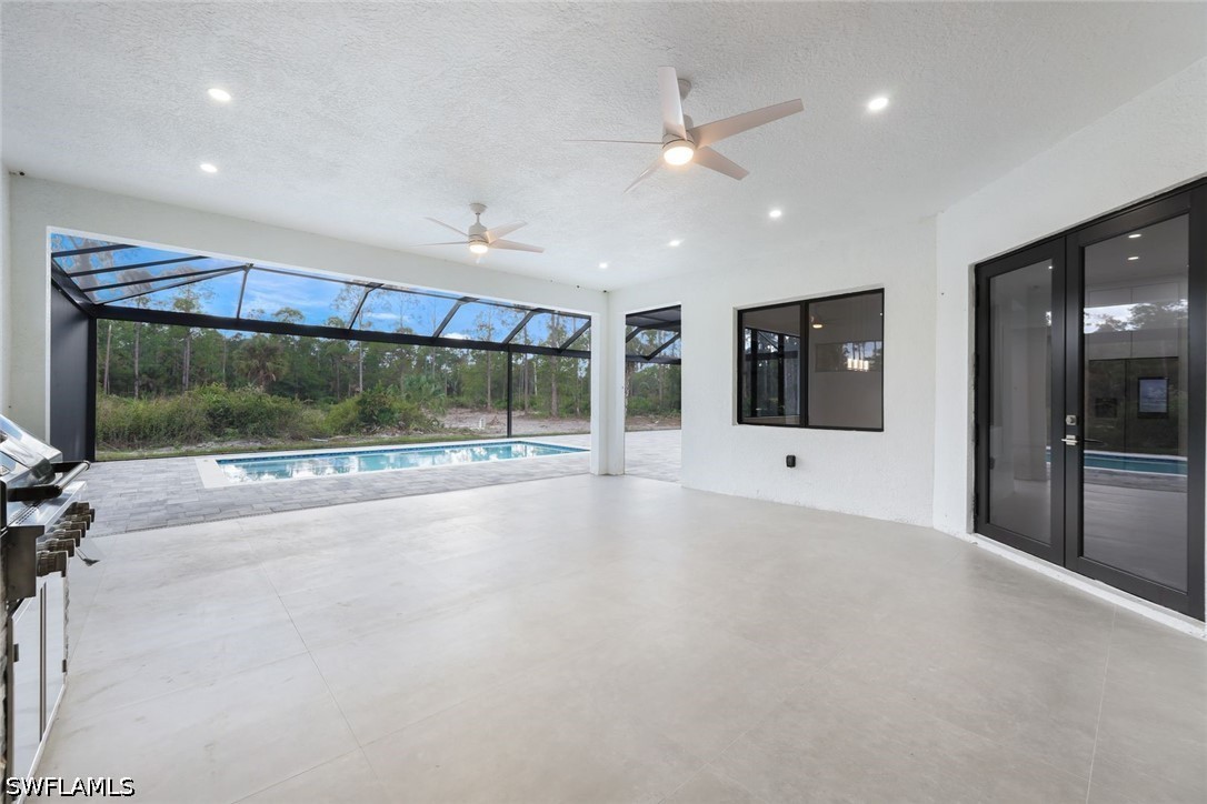 2806 Golden Gate, Naples, FL 34120