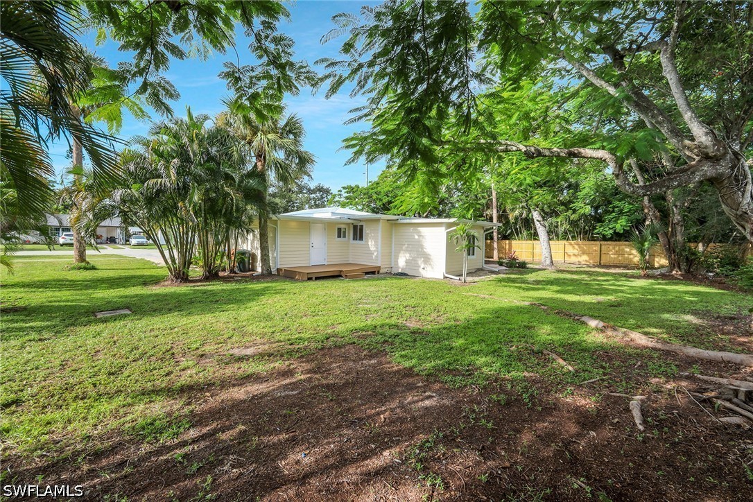 1755 Oakley, Fort Myers, FL 33901