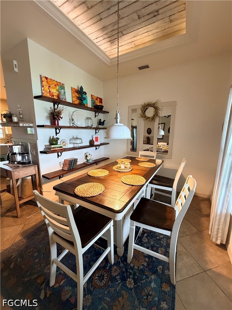 DiningArea