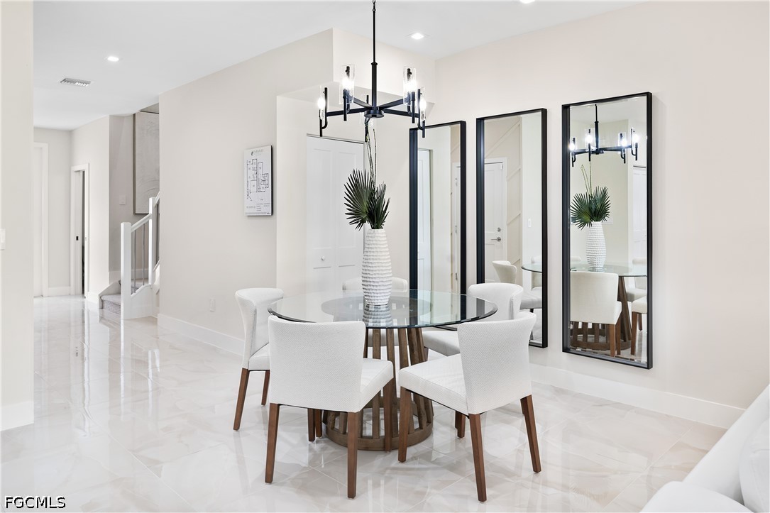 DiningArea