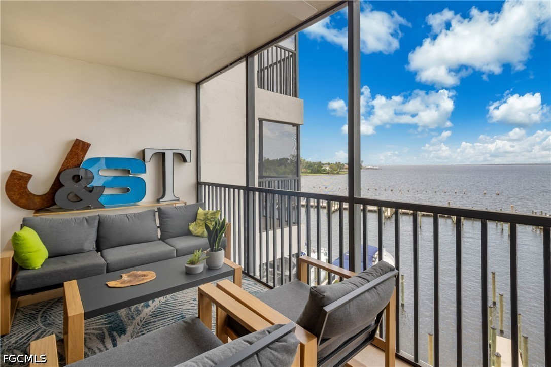 1920 Virginia Unit 403, Fort Myers, FL 33901