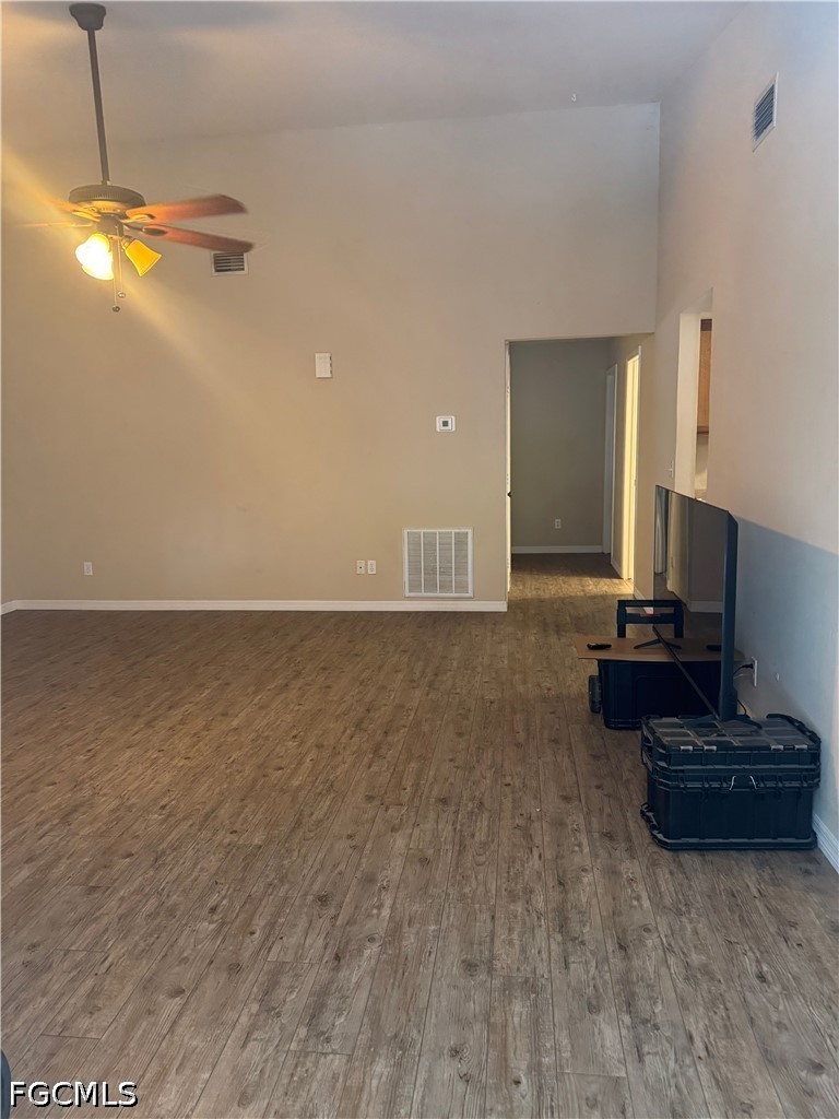 1303 16th Unit 202, Cape Coral, FL 33991