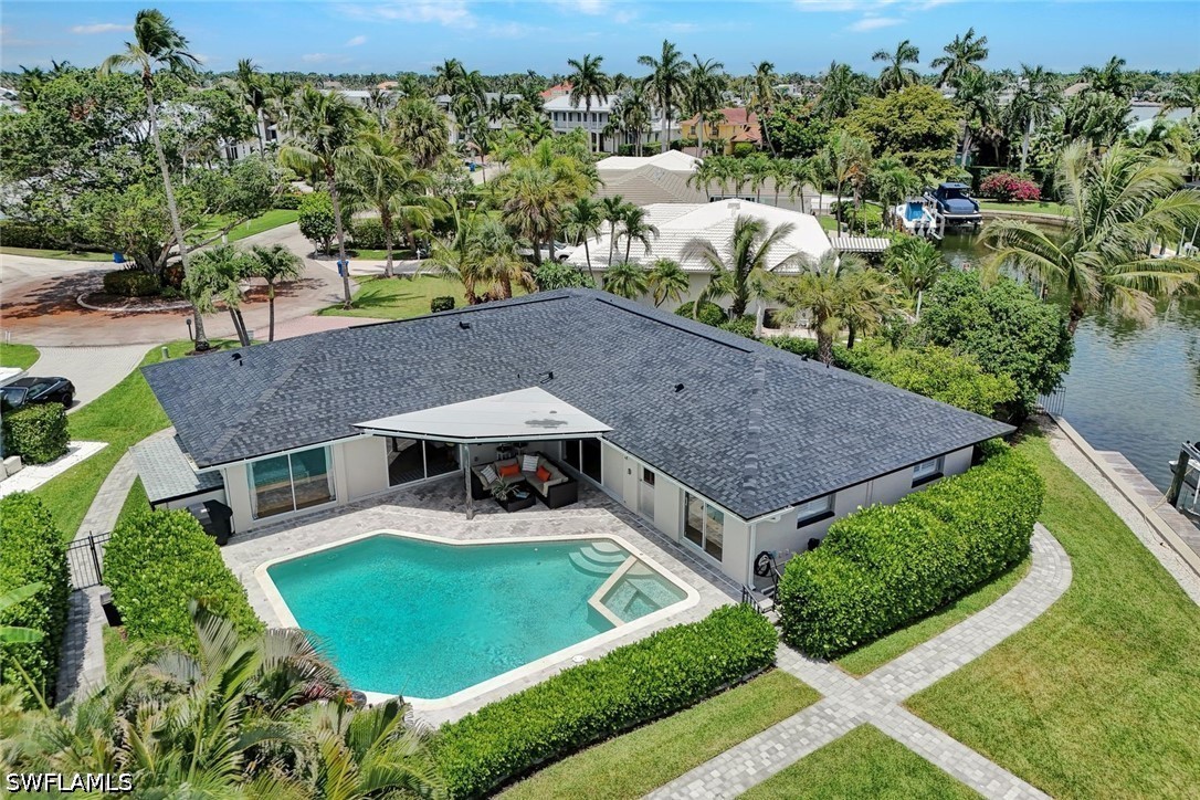 2140 Shad, Naples, FL 34102