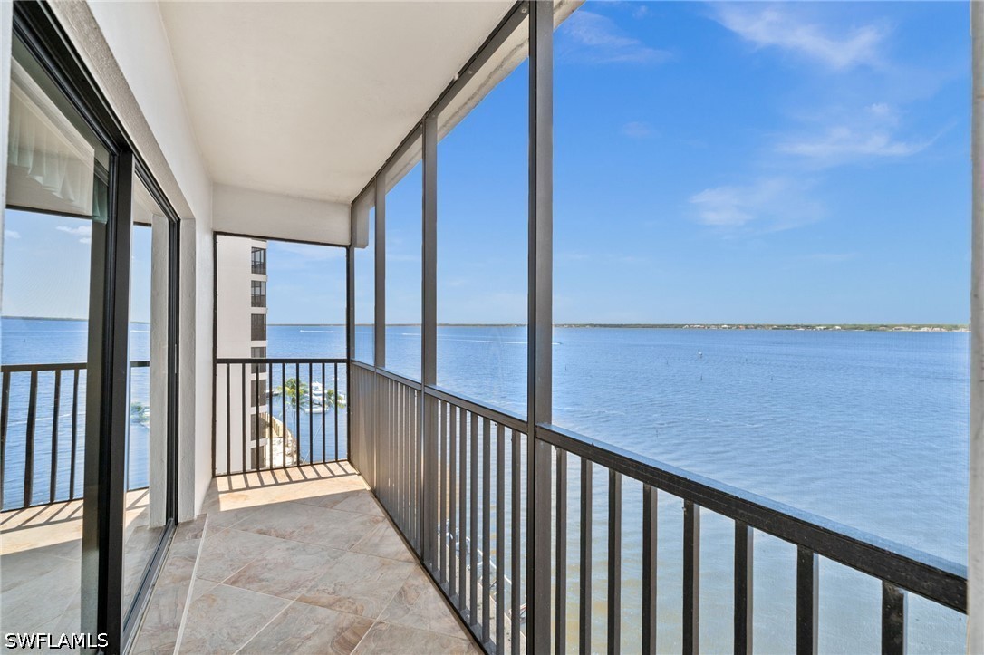 1900 Virginia Unit 902, Fort Myers, FL 33901