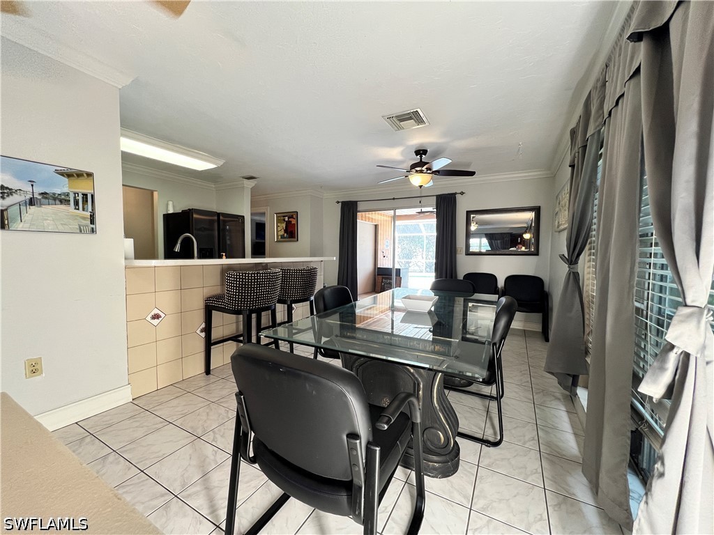 DiningArea