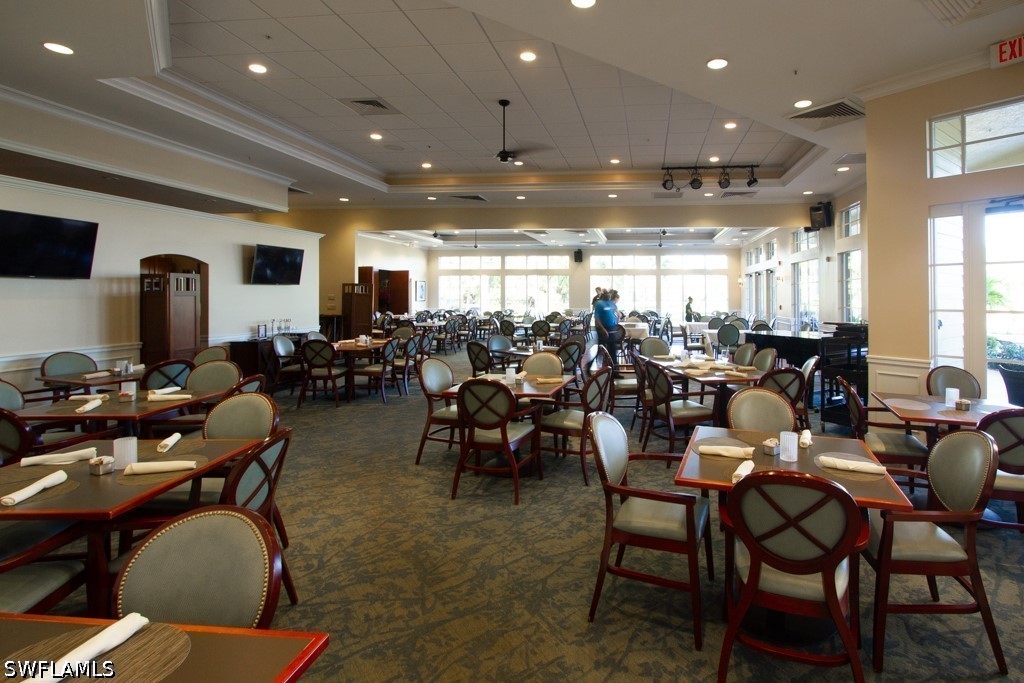 DiningArea
