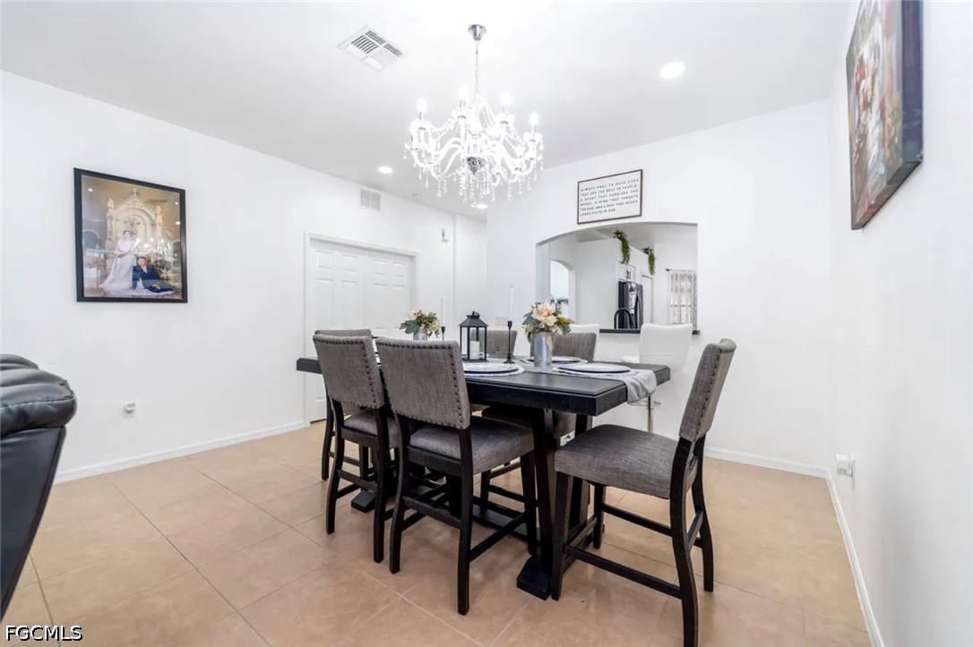 DiningArea