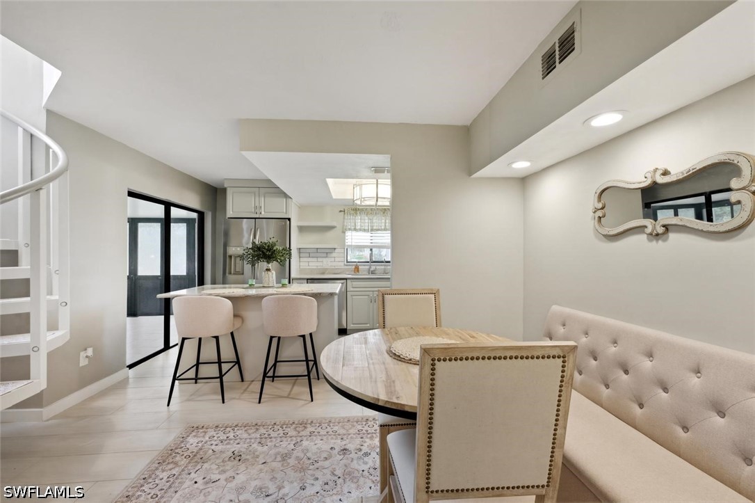 DiningArea