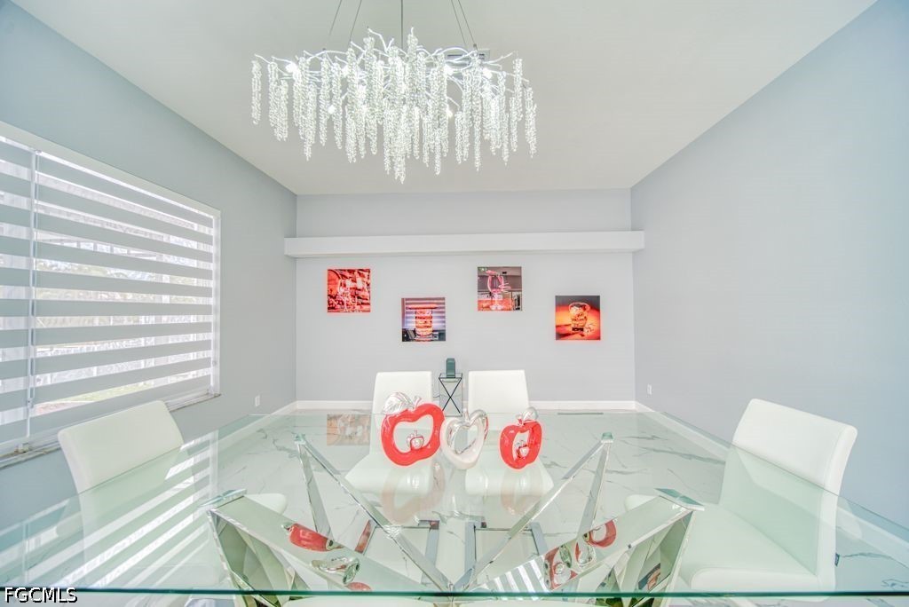 DiningArea