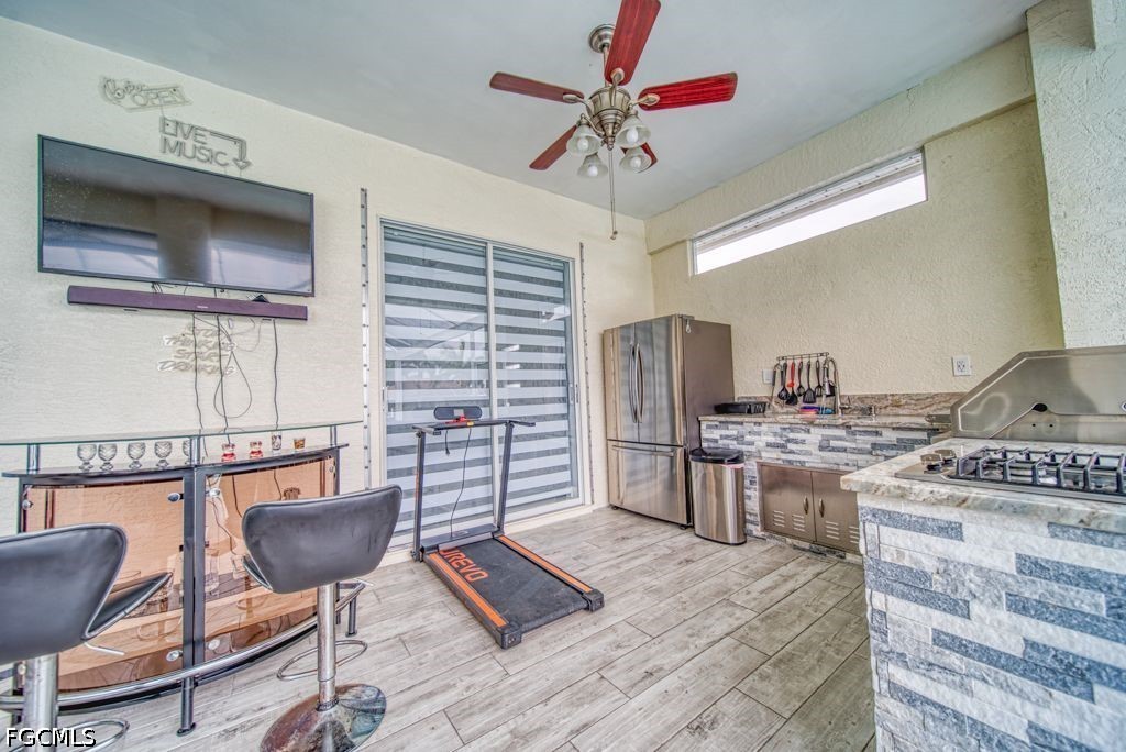 946 23rd, Cape Coral, FL 33990