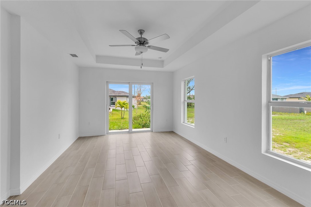 2221 43rd, Cape Coral, FL 33993