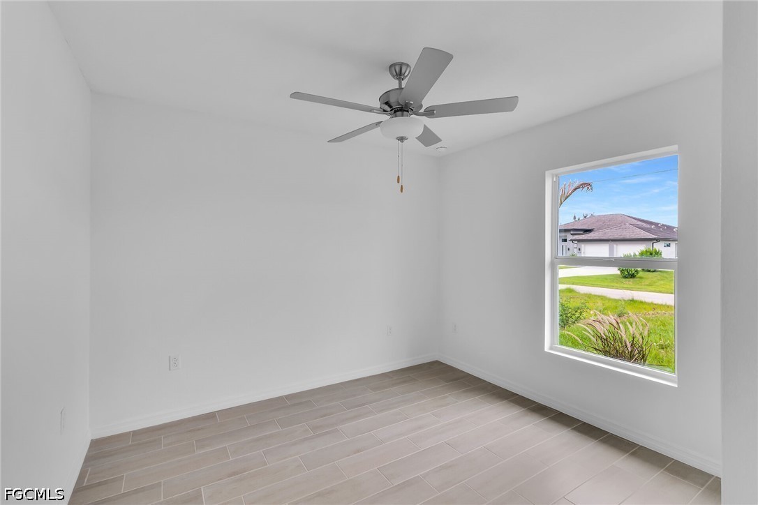 2221 43rd, Cape Coral, FL 33993