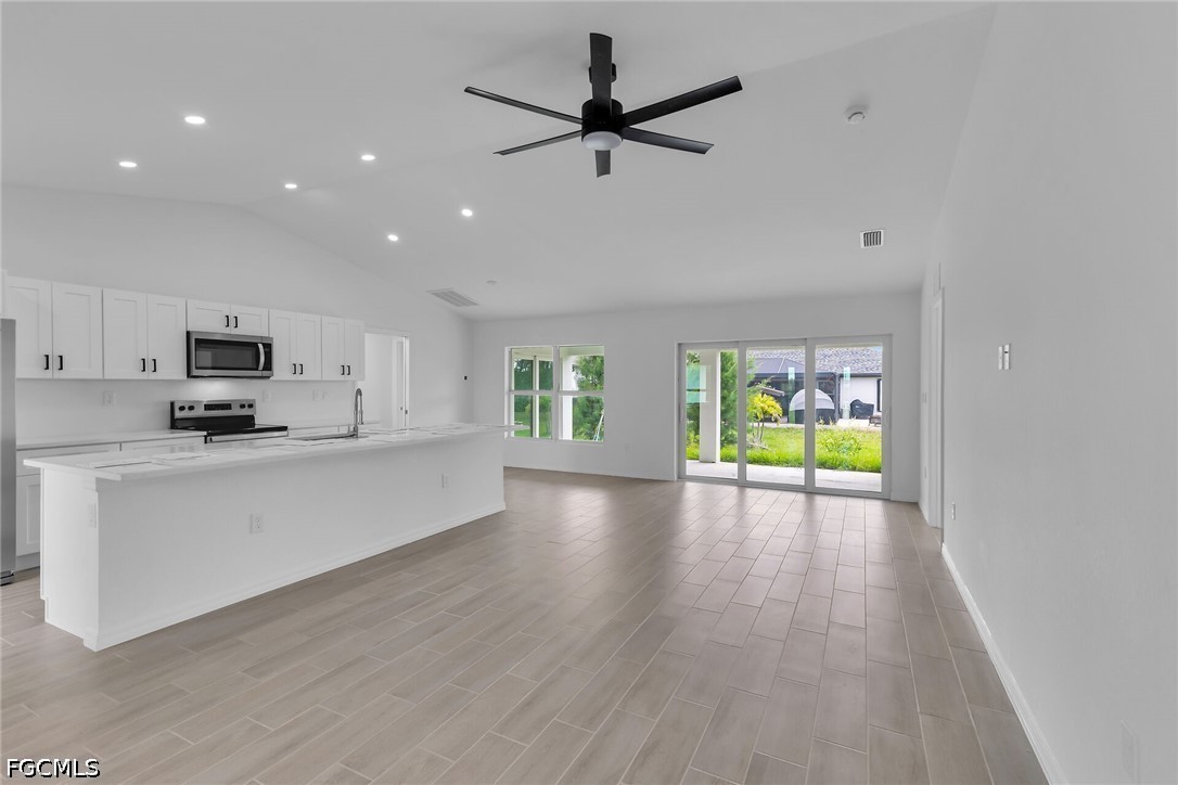 2221 43rd, Cape Coral, FL 33993