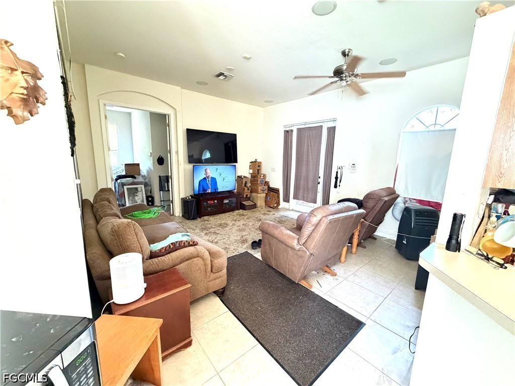 LivingRoom