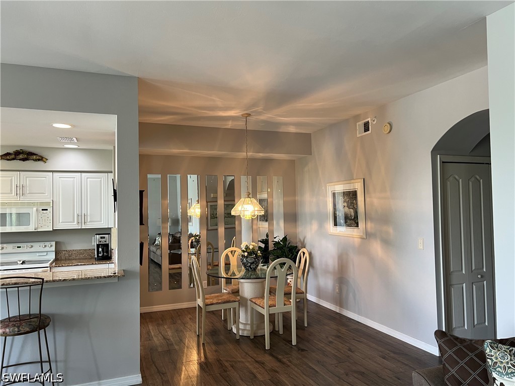 DiningArea