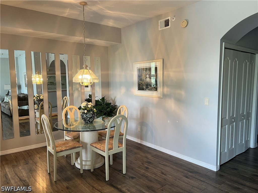 DiningArea