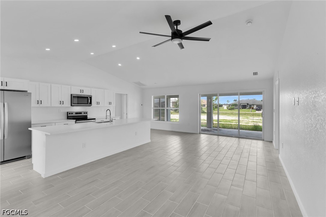 4130 33rd, Cape Coral, FL 33993