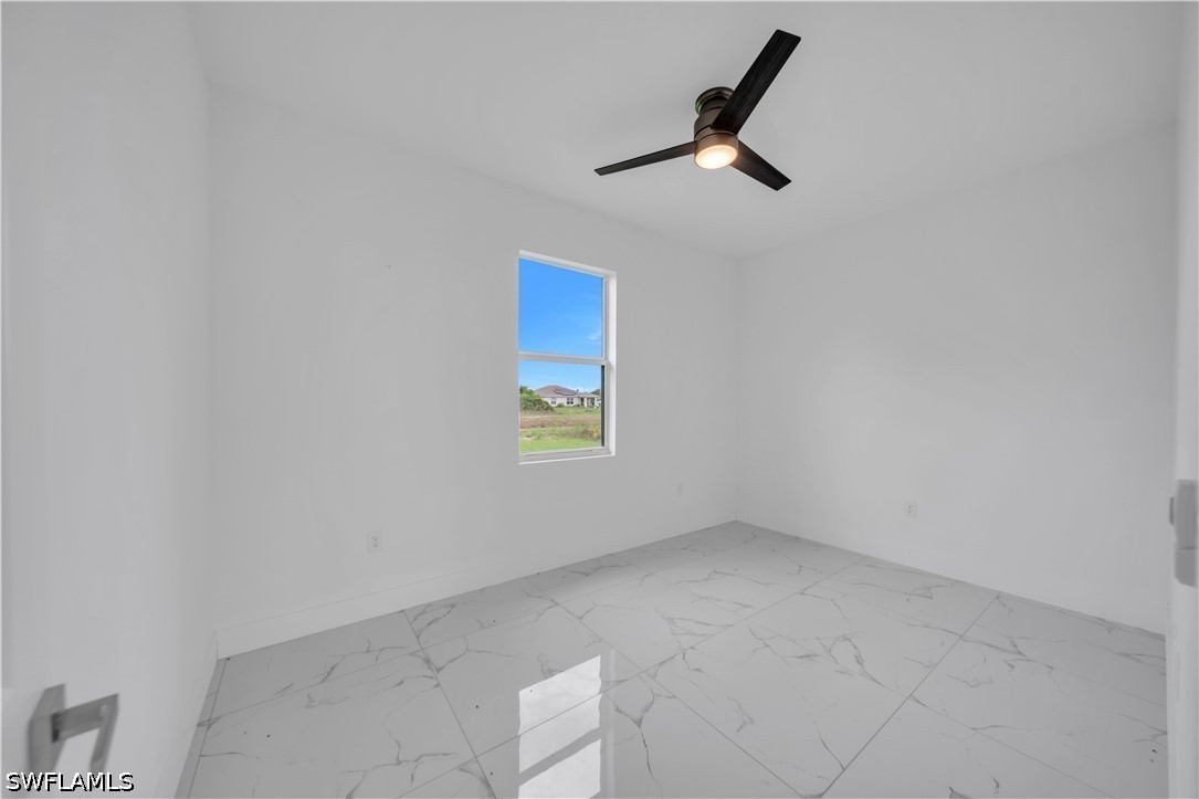 325 Paulcrest, Lehigh Acres, FL 33974