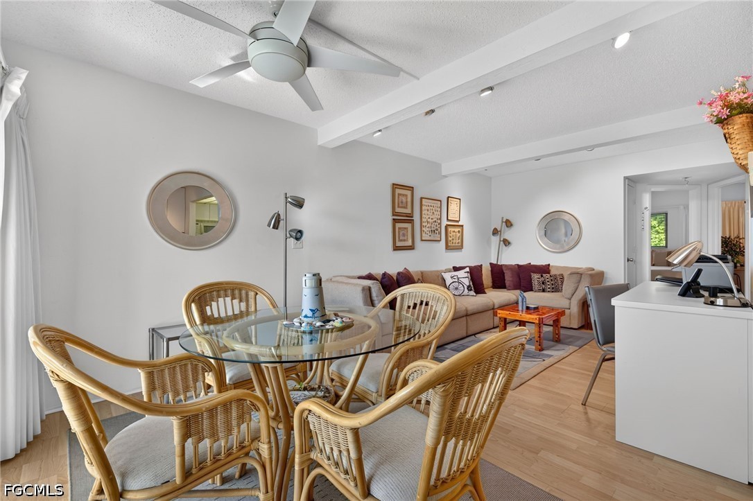 DiningArea