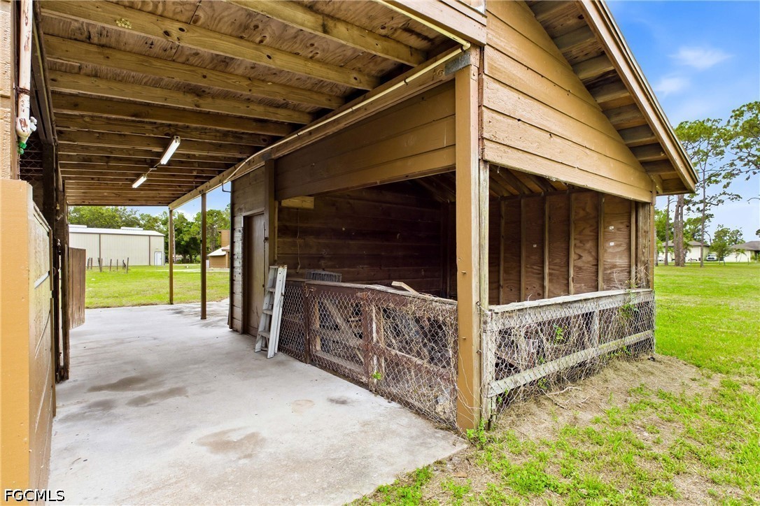 Stable