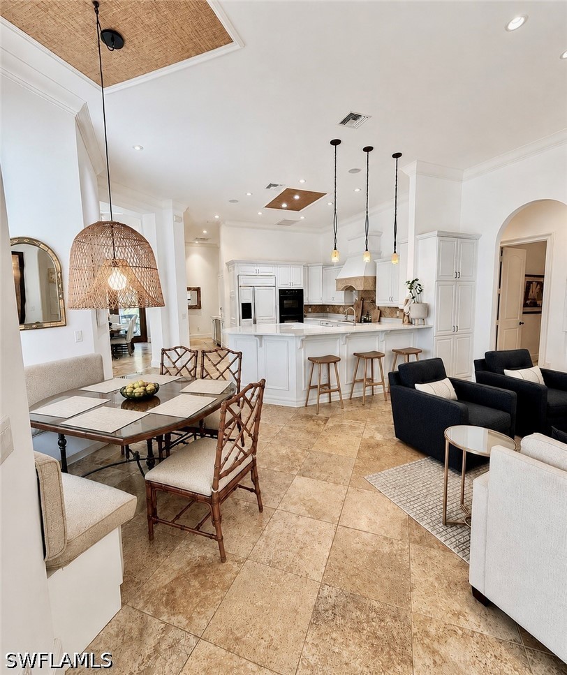DiningArea