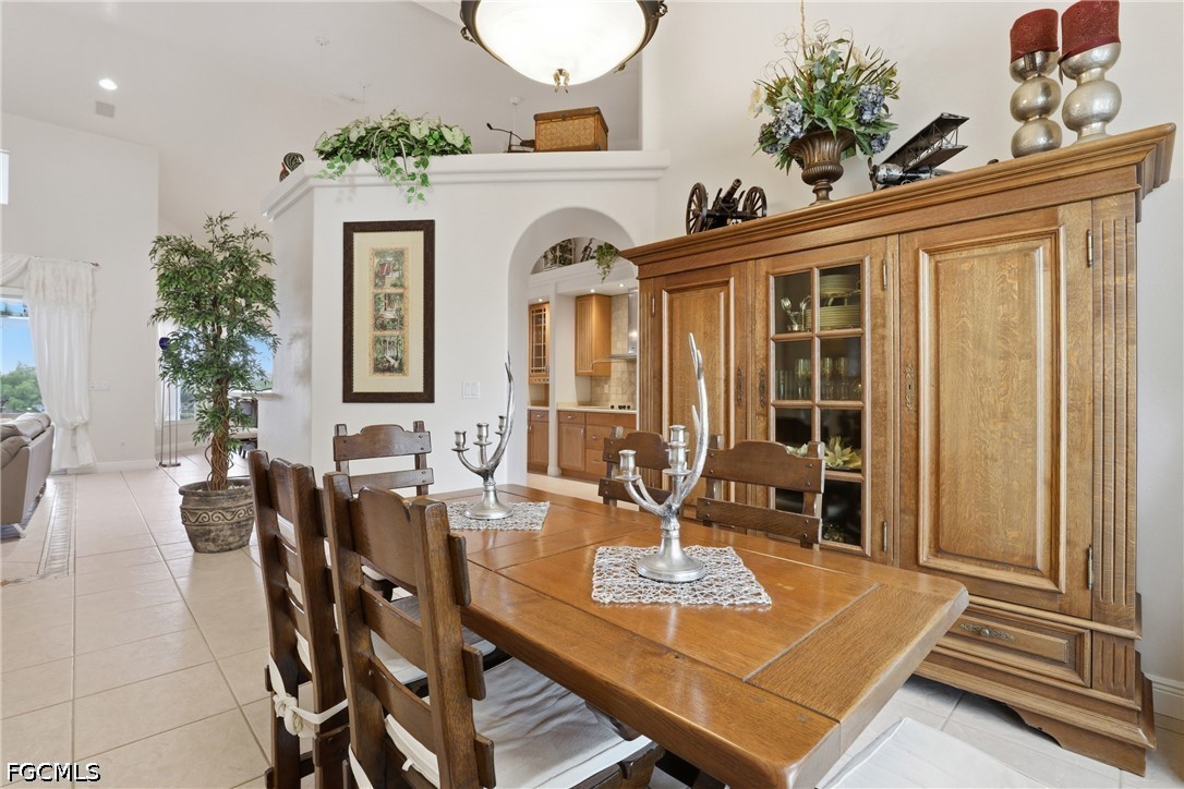 DiningArea