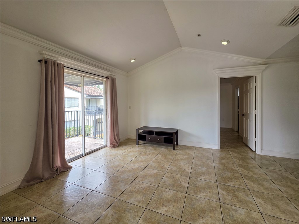 3407 Winkler Unit 304, Fort Myers, FL 33916