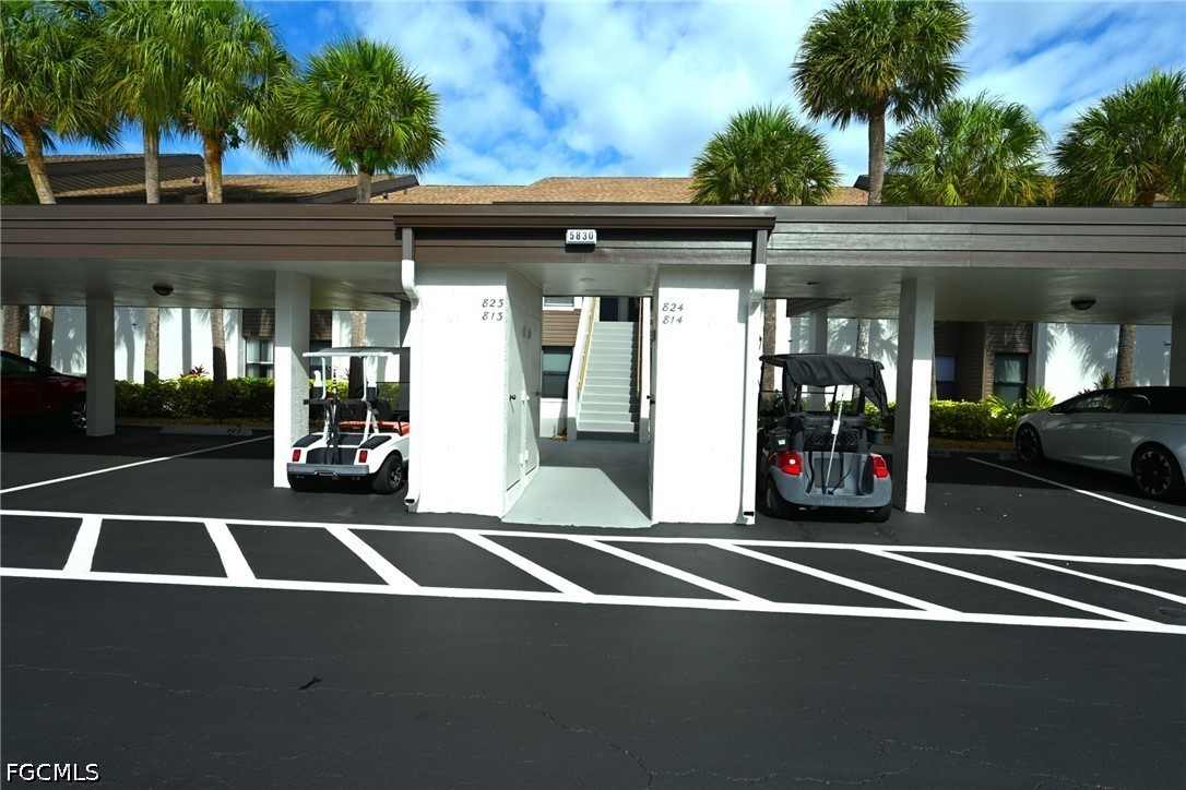 5830 Trailwinds Unit 824, Fort Myers, FL 33907