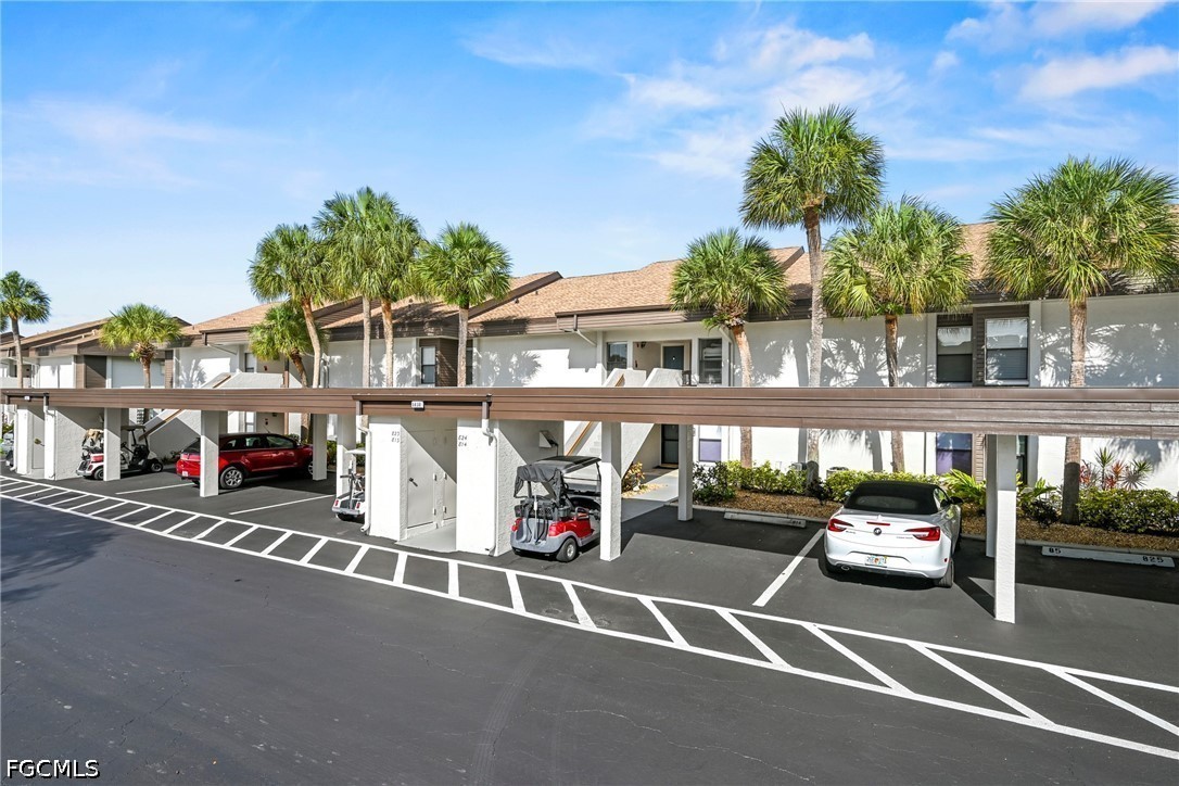 5830 Trailwinds Unit 824, Fort Myers, FL 33907