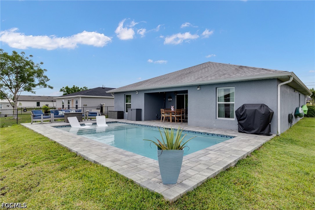 2426 20th, Cape Coral, FL 33993