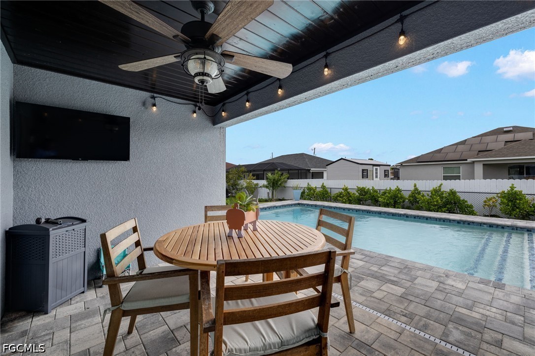 2426 20th, Cape Coral, FL 33993