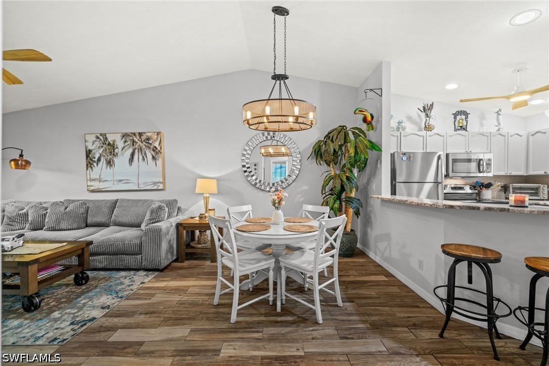 DiningArea