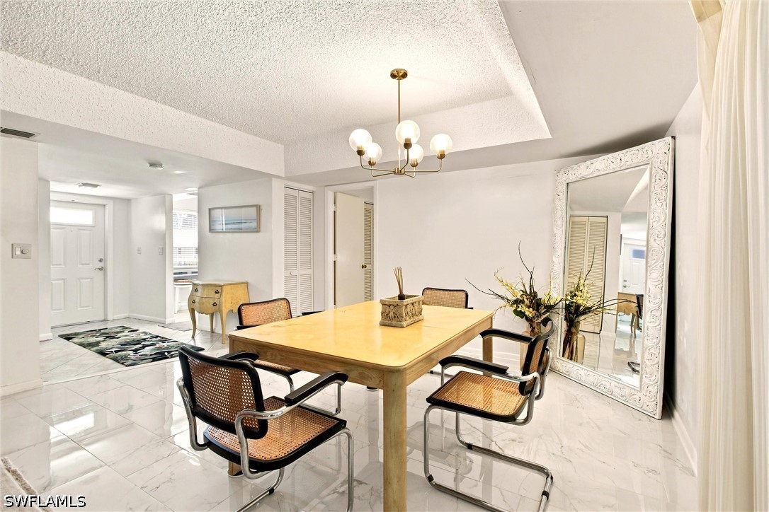 DiningArea