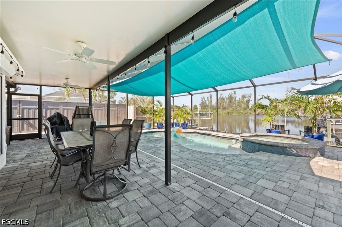 12213 Star Shell, Matlacha Isles, FL 33991