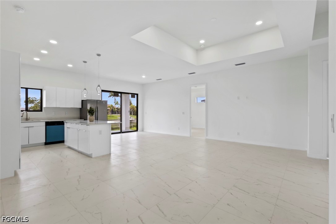 2130 26th, Cape Coral, FL 33909