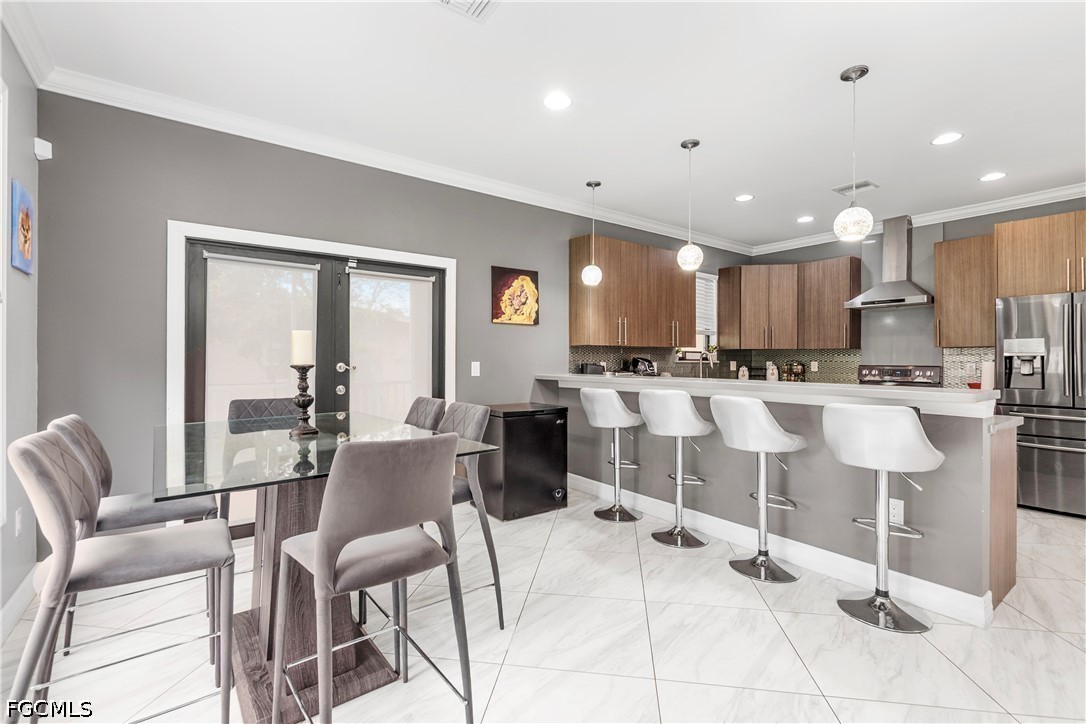 2360 Burton, Fort Myers, FL 33907