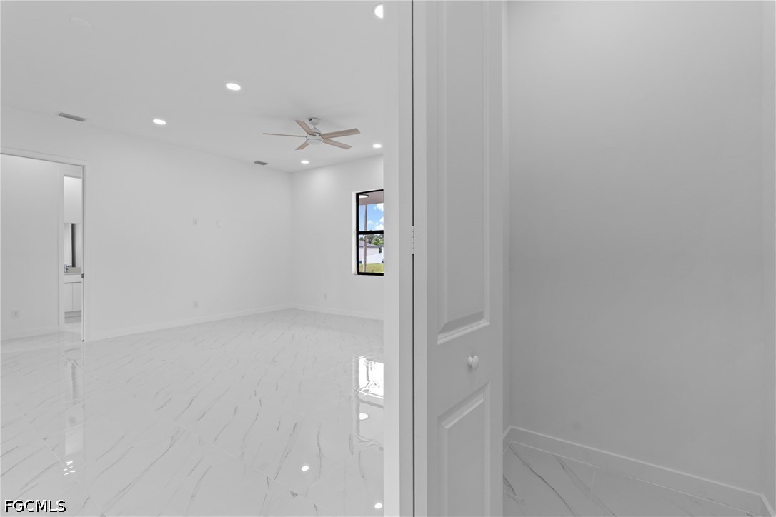 3101 Inez, Lehigh Acres, FL 33976