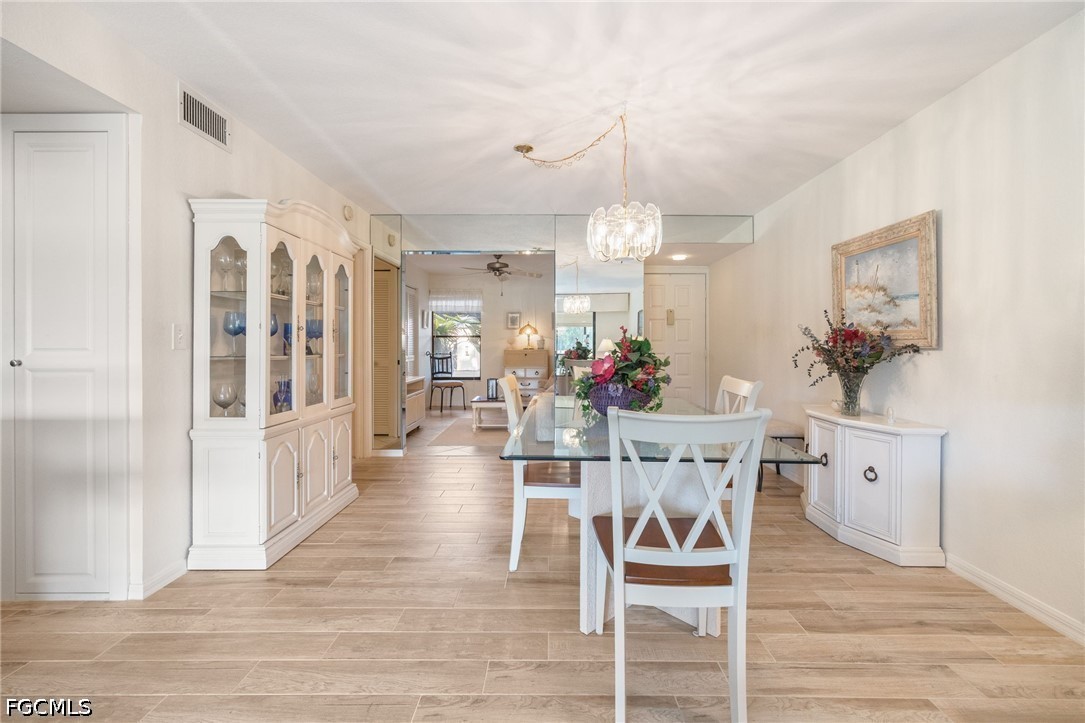 DiningArea