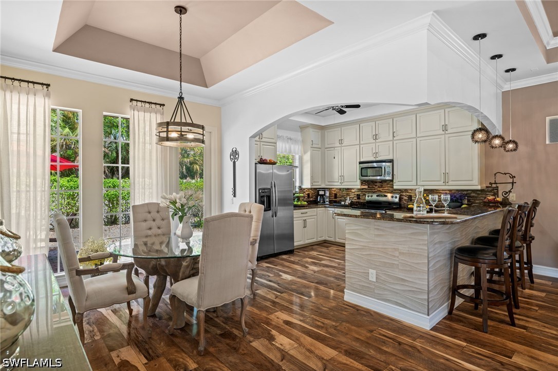 4830 Europa, Naples, FL 34105