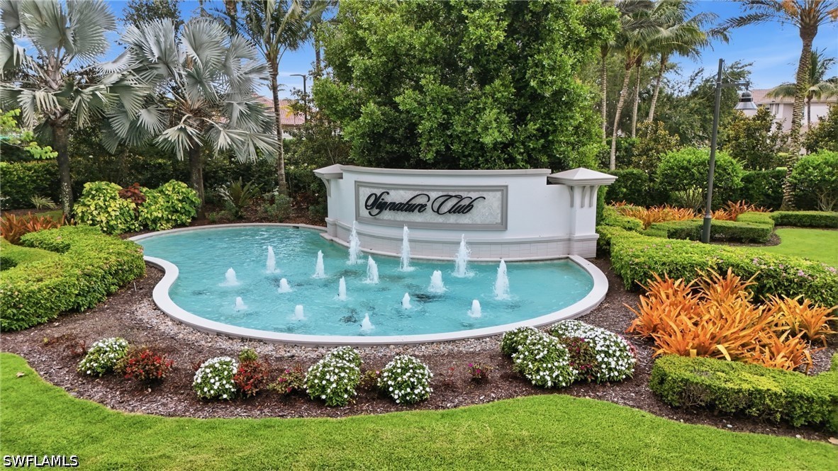8066 Signature Club Unit 102, Naples, FL 34113