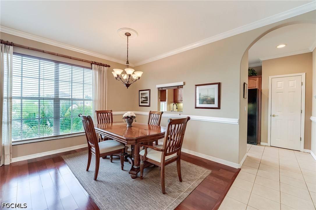 DiningArea