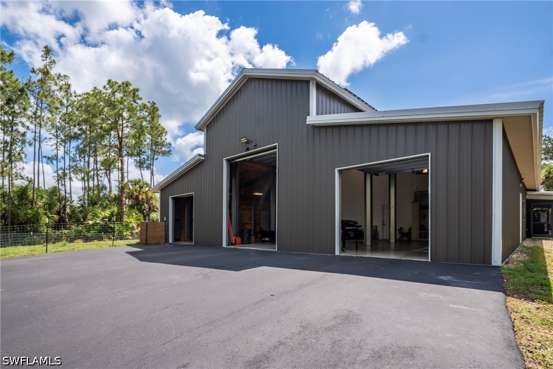 1301 Ivy, Naples, FL 34117