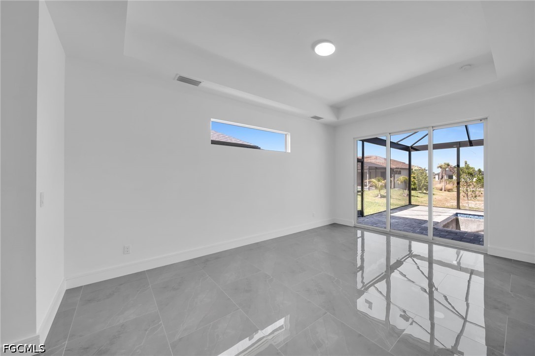 2720 41st, Cape Coral, FL 33993