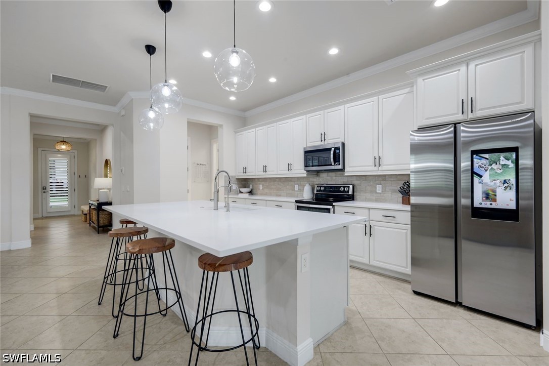 4118 Raffia, Naples, FL 34119
