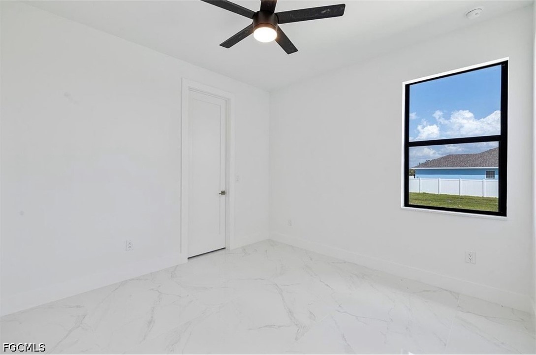 2903 6th, Cape Coral, FL 33993