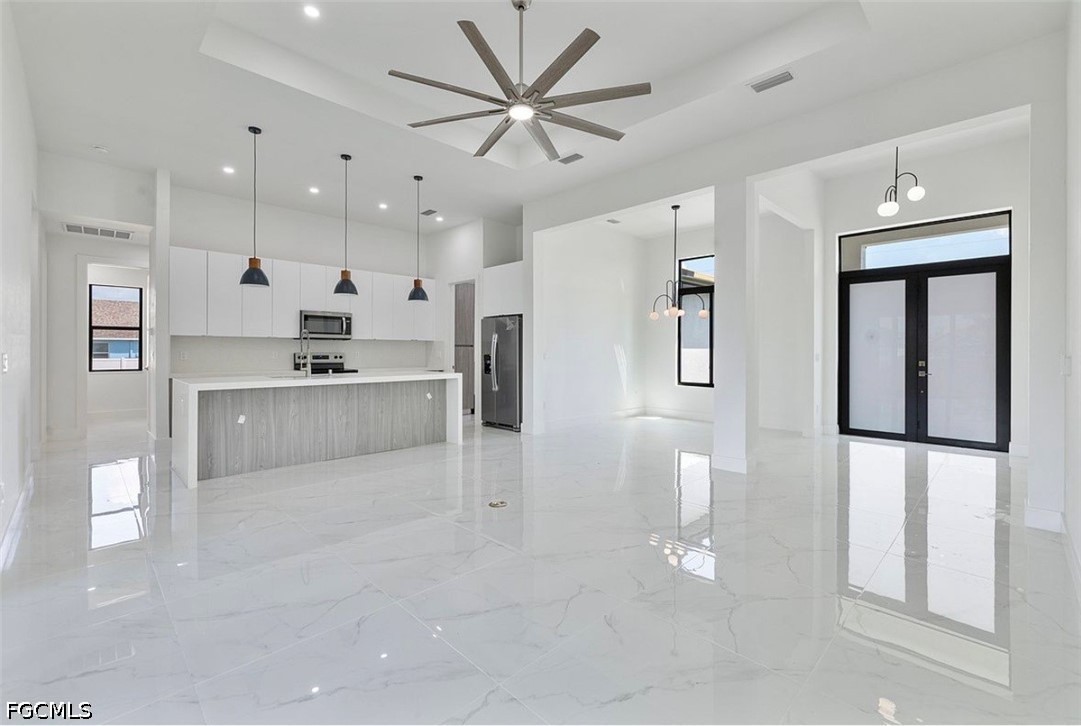 2903 6th, Cape Coral, FL 33993
