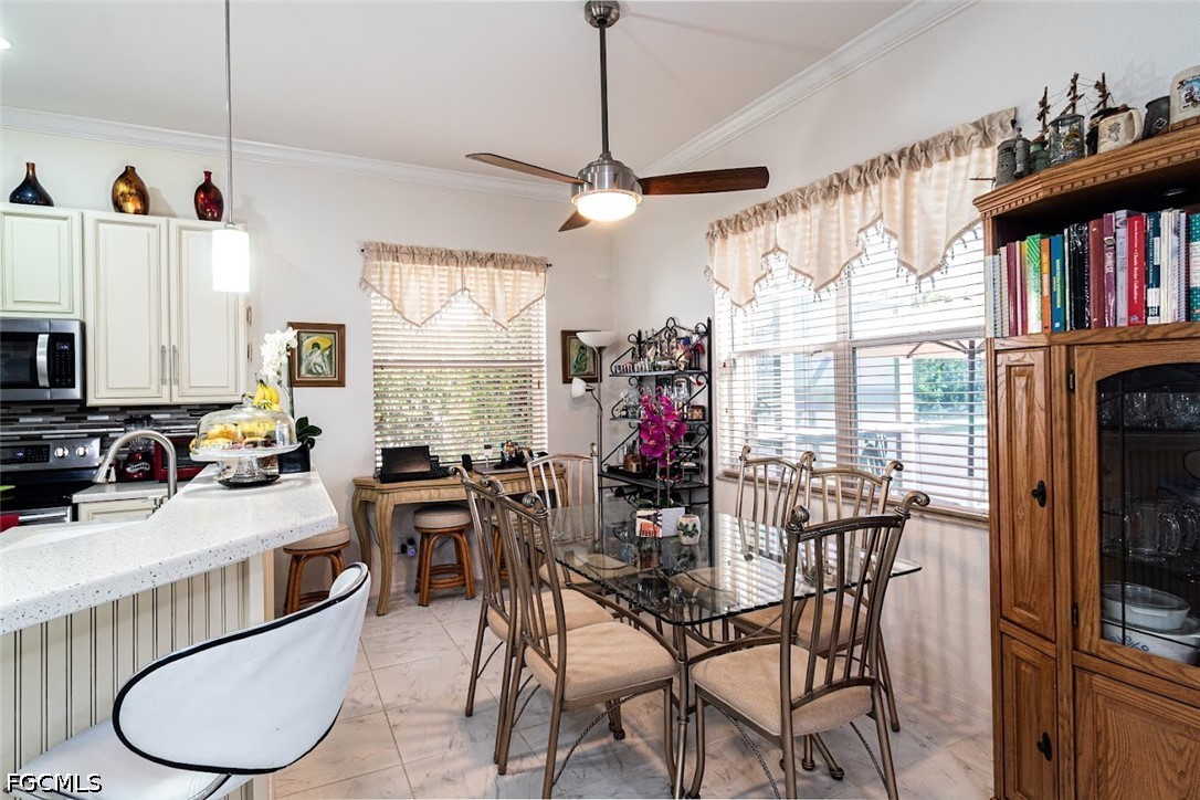 DiningArea