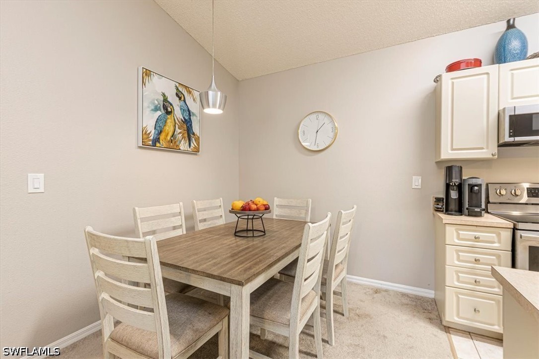 DiningArea